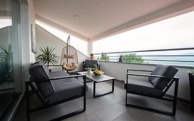 Apartman I & J